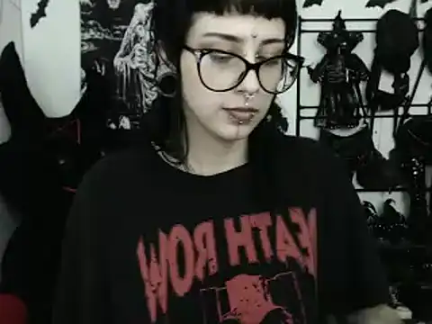 dakota krall   online show from April 10, 2:50 am