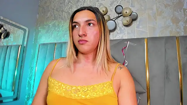 TomLondon  online show from February 17, 7:57 pm