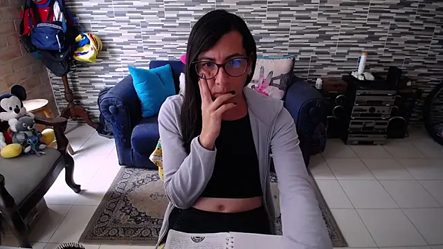 VioletaGomezCo online show from April 5, 6:29 pm