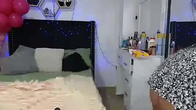 charlotte 077 online show from February 21, 6:36 am