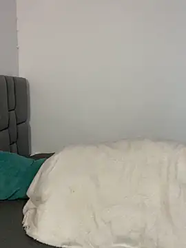 BrittanyDiaz online show from September 30, 7:30 pm