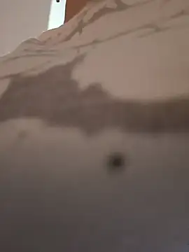 karlamorris  online show from October 21, 1:59 pm