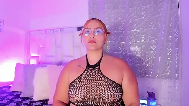 LeahxBarker online show from September 25, 1:37 am