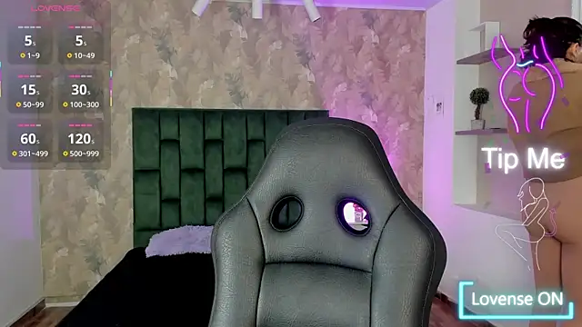 april dumont online show from January 12, 1:38 pm