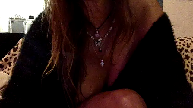 gildamilf online show from September 29, 7:52 pm