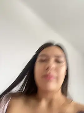 Latina vanessa online show from September 27, 5:20 pm