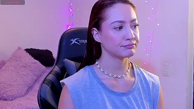 Amypond   online show from October 15, 5:26 pm