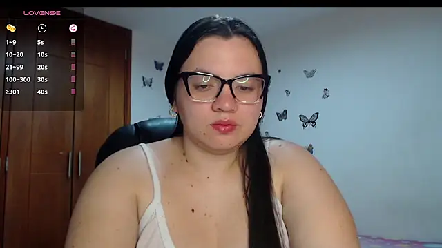 Sarahros1 online show from November 27, 4:15 am