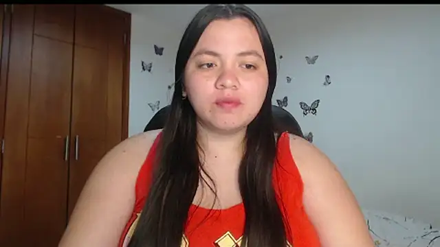 Snapshot of Sarahros1 chatting on October 10, 4:06 am Sarahros1 online show from October 10, 4:06 am