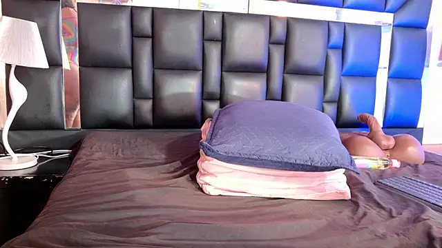 sh malala online show from November 8, 8:03 pm