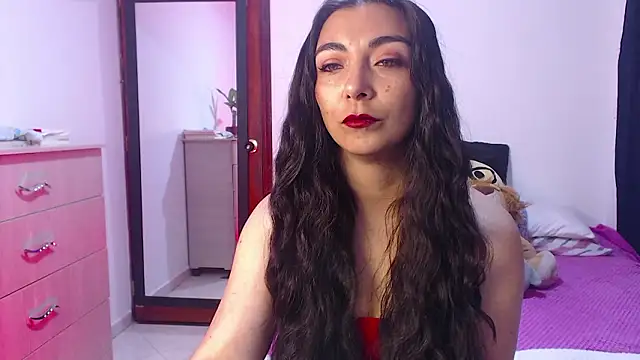 Karla hernandez  online show from February 17, 10:36 am