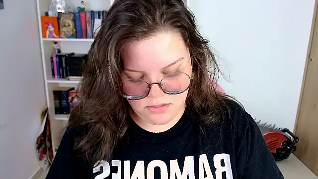 Gabiwaifu online show from March 18, 3:28 pm