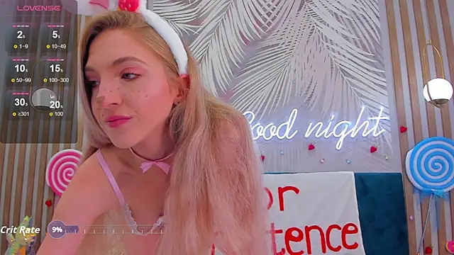 Emilly Hart online show from October 28, 5:46 am