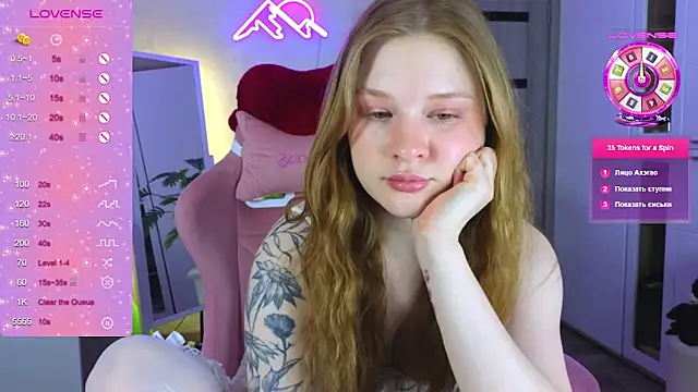 TrissMerigold9 online show from February 13, 4:41 pm