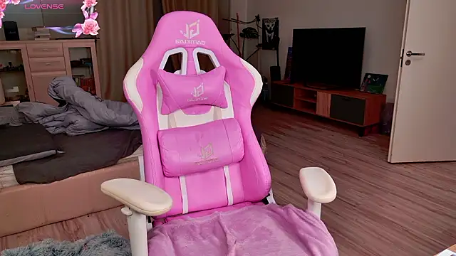  enternity  online show from March 26, 9:38 pm