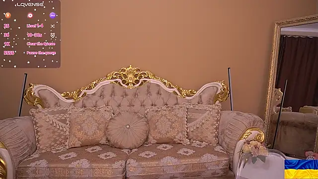 ChloeBrightt online show from September 19, 9:14 pm