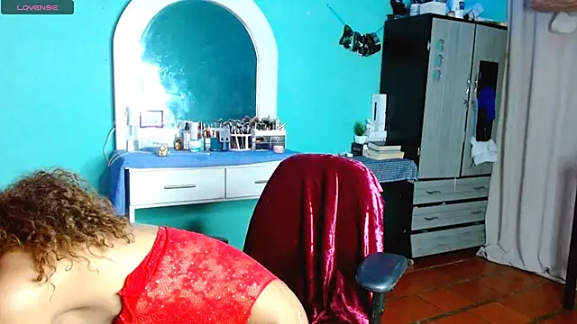 sensitive brunette online show from November 7, 1:55 am