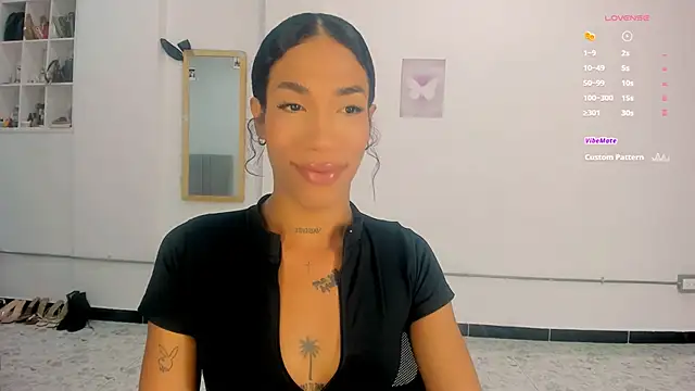 turabbitxx online show from February 17, 12:43 am