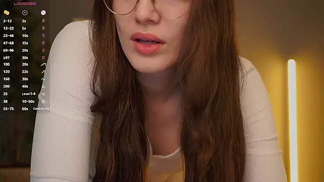 Ester Hill online show from April 6, 4:01 am