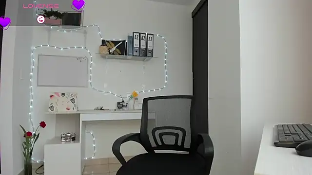 susana monroy online show from April 17, 6:54 pm