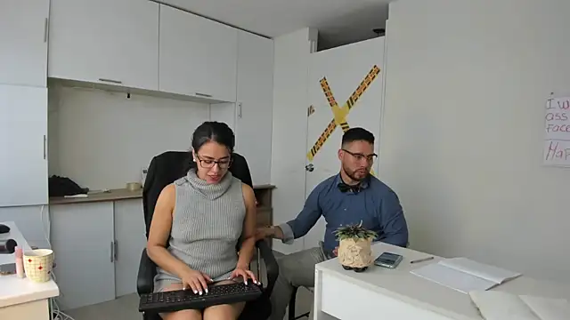 susana monroy online show from December 3, 8:44 pm