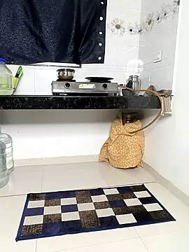 Selina 6 online show from November 16, 1:44 pm