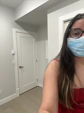 jAsMinE678 online show from April 14, 8:20 pm