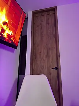 Courtney gonet online show from April 15, 1:17 am