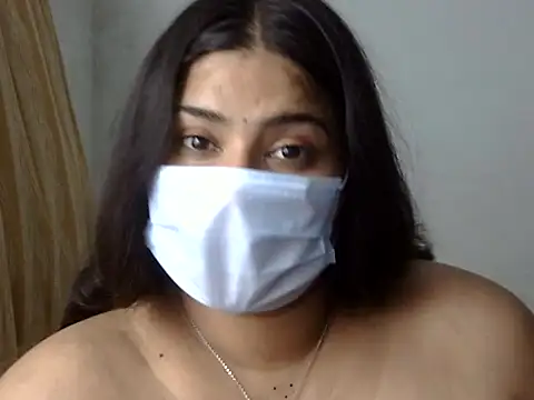 cutelady65 online show from April 11, 6:55 pm