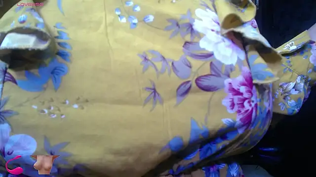 Snapshot of kalpanaaishaa chatting on September 17, 10:57 am kalpanaaishaa online show from September 17, 10:57 am