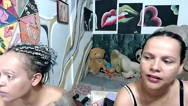 manzanahot9 online show from November 1, 6:45 pm