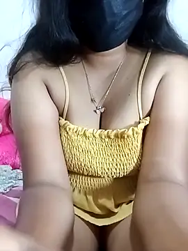 SLZAARA online show from February 17, 8:52 pm