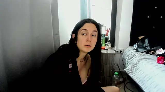 Sweet-Suck69 online show from March 15, 6:10 pm