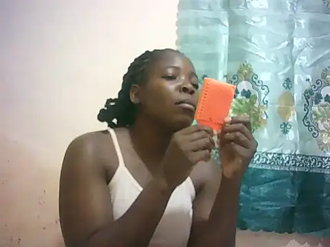 ebony valleria online show from April 17, 5:31 am