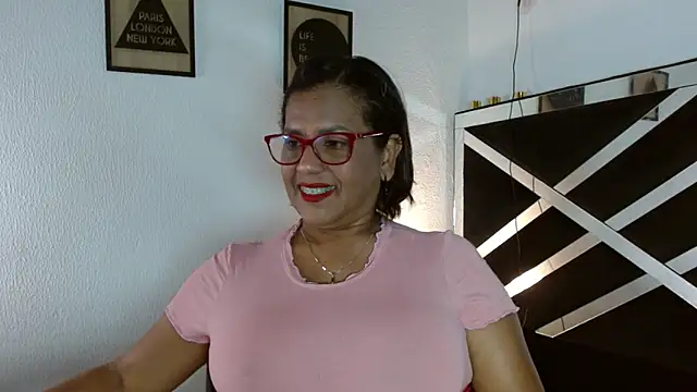 Snapshot of elizabeth_mature23 chatting on October 9, 12:42 pm elizabeth mature23 online show from October 9, 12:42 pm