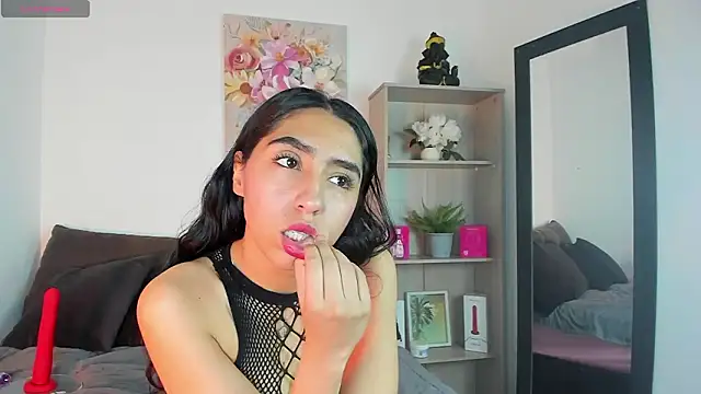 madisex s online show from February 14, 3:30 am