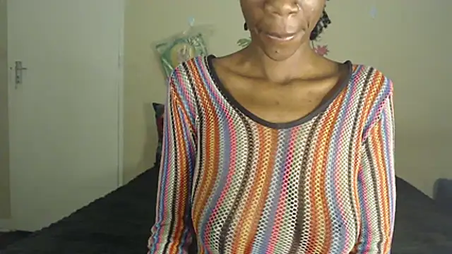 Blacktittiex02 online show from June 4, 10:25 pm