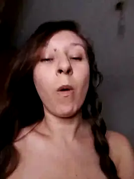 Snapshot of Marye_sony chatting on October 31, 6:26 am Marye sony online show from October 31, 6:26 am