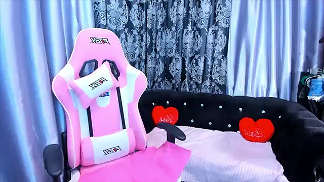 KamilaFoxy online show from November 27, 5:10 am