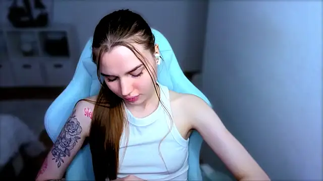 StellaLawless online show from November 8, 8:47 pm