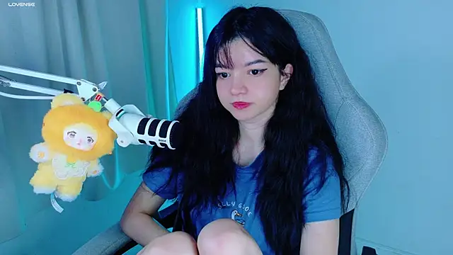 stephybrown online show from November 10, 1:11 am