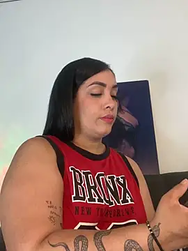 Snapshot of Sheeryl__ chatting on October 14, 8:22 pm Sheeryl   online show from October 14, 8:22 pm