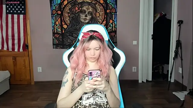 Project hisoka online show from April 18, 7:33 am