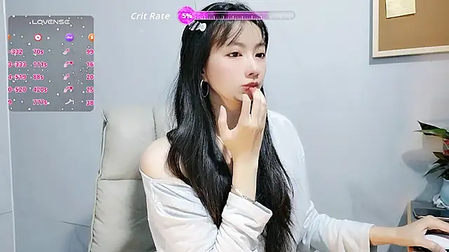 Snapshot of Nery_Asian chatting on October 5, 6:51 am Nery Asian online show from October 5, 6:51 am