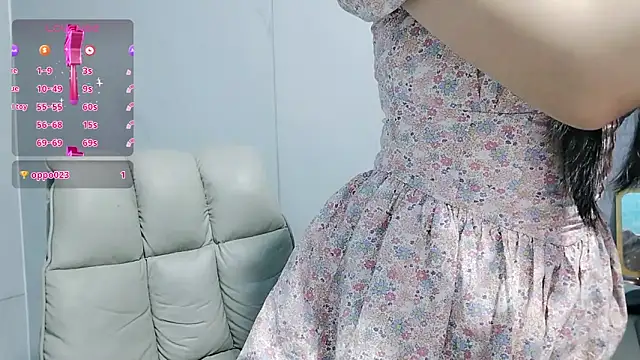 Snapshot of Nery_Asian chatting on September 29, 11:15 am Nery Asian online show from September 29, 11:15 am