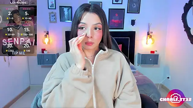 Charlotte  Benett online show from September 13, 4:09 am