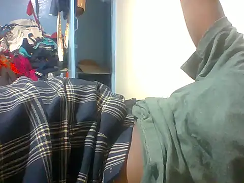 sexxyqueenn22 online show from December 16, 12:38 am