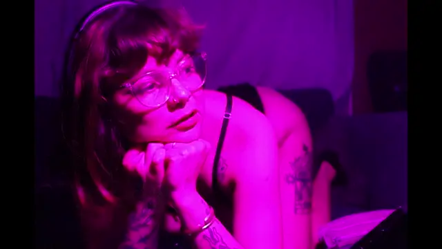 estivalia xxx online show from March 28, 2:55 am