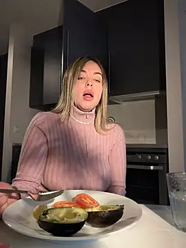 Alirawrz online show from January 15, 8:53 am