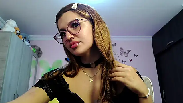 caroline jonson online show from October 1, 9:20 pm